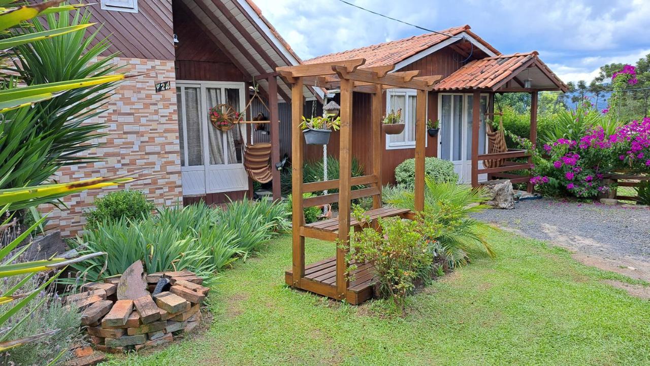 Chales Doce Luar Casas De Temporada Урубиси Экстерьер фото